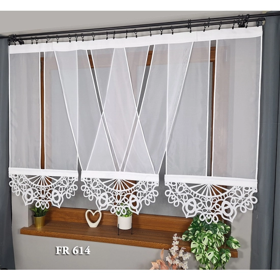 3-teiliges Schiebegardinen Set mit mittlerem Panel in V-Form und Ajour-Abschluss – Modell FR614
